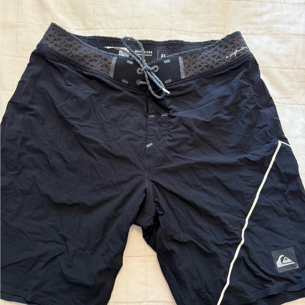 Quiksilver mens board shorts